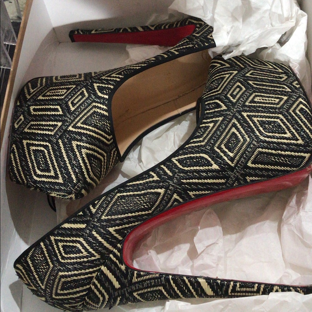 Christian Louboutin size 41